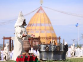 Фото: открытие Ысыаха Туймаады-2025