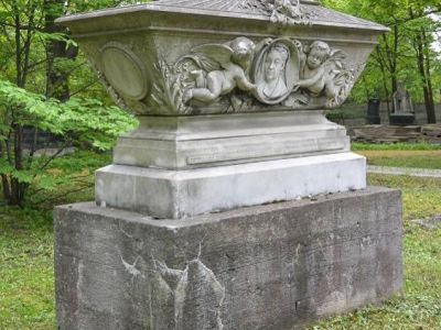 Могила Черника И.Д. (1811-1874), архитектора