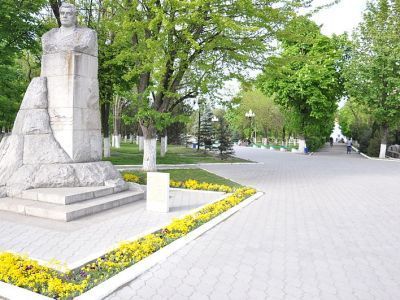 Памятник адмиралу А.Г. Головко