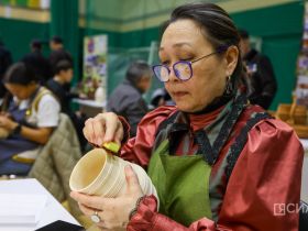 В Якутске стартовал фестиваль-конкурс деревянных изделий