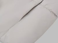 Утепленный жилет с искусственным наполнителем