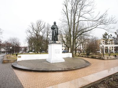 Памятник Фридриху Шиллеру
