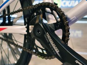 Экстремальный велосипед Stark Madness BMX Race, год 2024, цвет Серый-Красный, ростовка 9