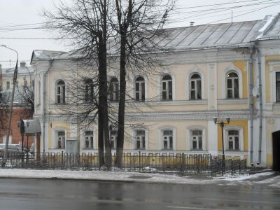 Подворье Боголюбовского духовенства