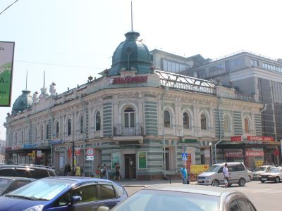 Мануфактурный магазин Второвых