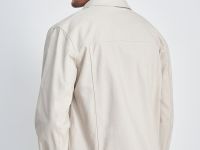 Джинсовая куртка с карманами