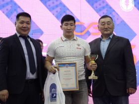 Федерация мас-рестлинга Якутии определила лучших спортсменов года