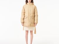Женский короткий пуховик Lacoste с поясом и высоким воротом
