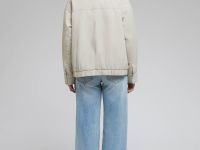 Утепленная куртка с отложным воротником