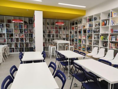 Центральная городская библиотека им. А. И. Харизовой