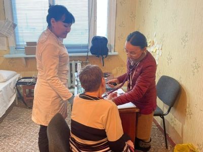 Мобильные врачи провели осмотр почти 500 жителей двух арктических районов Якутии