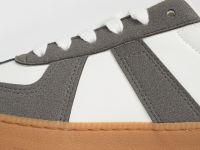 Кеды, Серый