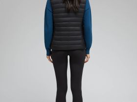 Стеганый пуховый жилет