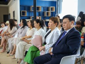 В СВФУ вручили дипломы выпускникам Института зарубежной филологии и регионоведения