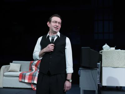 Билеты на Жил. Был. Дом (МХТ имени А. П. Чехова) / Театр | Афиша | ИнфоТаймс