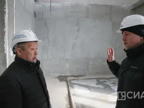 Дмитрий Садовников провел выездной осмотр социальных объектов Якутска