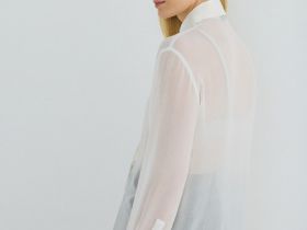 Блузка из жатого шифона с галстуком, Белый