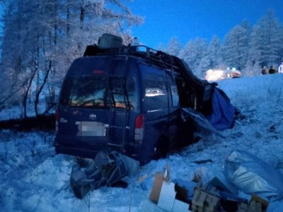 Три человека пострадали при ДТП на трассе «Вилюй» в Якутии