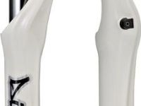 Амортизационная вилка RST Dirt RA 26" (белый 100 мм эксцентрик 9 мм шток 1 1/8" (28.6 мм), сталь для дисковых тормозов)