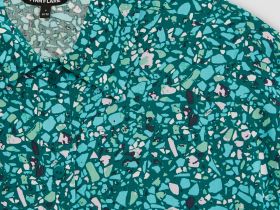 Блузка с коротким рукавом и отложным воротником