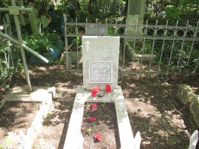 Могила В.Д. Беневского, композитора и дирижера (1864-1930)