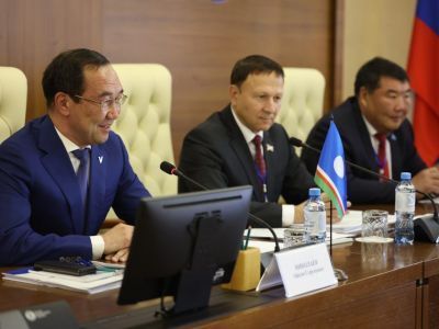 Айсен Николаев: «Дальневосточные регионы – это крепкий экономический тыл государства»