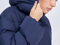 Пуховое стеганое пальто с капюшоном