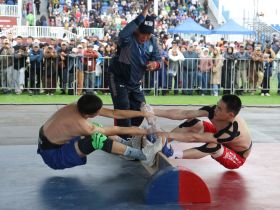 Сенсационные схватки по мас-рестлингу прошли на Играх Манчаары