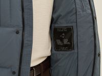 Пуховик с воротником-стойкой