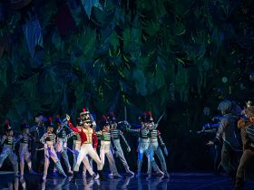 Премьерой балета «Щелкунчик» начался в Якутске  «Чайковский-фест»