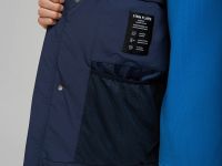 Утепленная куртка с капюшоном