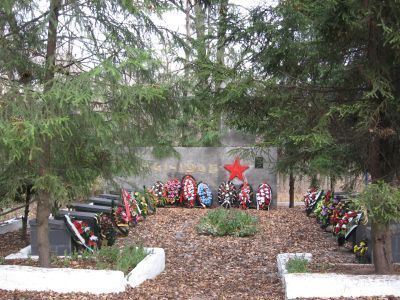 Братская могила № 17