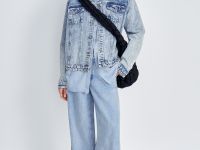 Джинсовая куртка-рубашка прямого силуэта