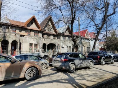 Дом жилой (блокированная застройка, архитектор Б.И. Белозерский)