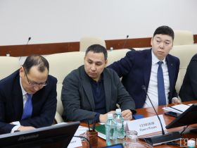 Острые вопросы сельского хозяйства Якутии обсудили с представителем федерального Минсельхоза