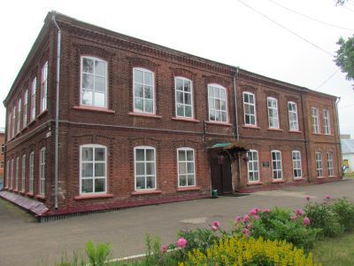 Здание фабричной школы