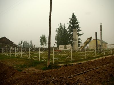 Памятник участникам Гражданской войны и воинам-землякам, погибшим в годы Великой Отечественной войны (1941-1945)