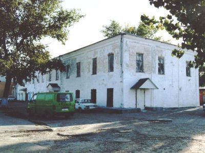 Здание, в котором в 1918 году располагался первый Невинномысский революционный полк