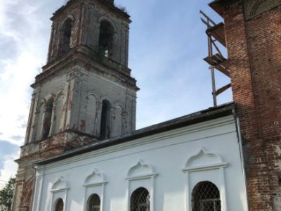 Церковь во имя Смоленской Иконы Божией Матери