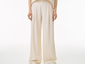 Женские брюки Lacoste свободного кроя