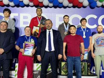 Борец из Якутии Александр Андреев завоевал золото первенства России
