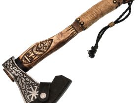 Топор Чур малый, резной