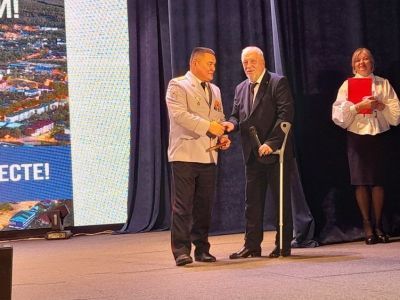 Глава Алдана отметил отличившихся алданских полицейских