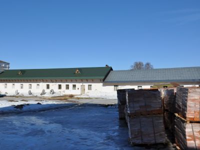 Трапезная, кухня и здания служб