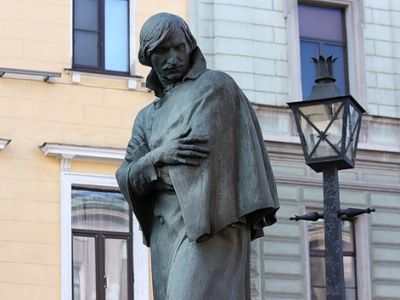 Петербург Гоголя с членом Союза писателей (петербург гоголя с членом союза писателей)