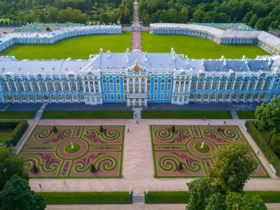 Пушкин. Два дворца: Екатерининский дворец и  Александровский дворец