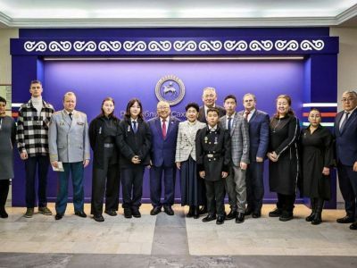 В Якутии наградили детей-героев