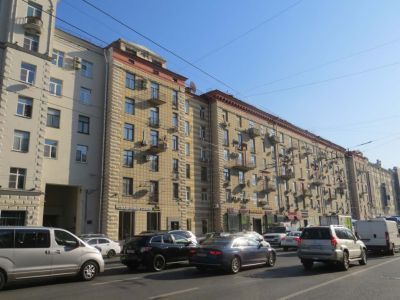 Крупноблочный жилой дом, 1940 г., архитекторы А.К.Буров, Б.Н.Блохин