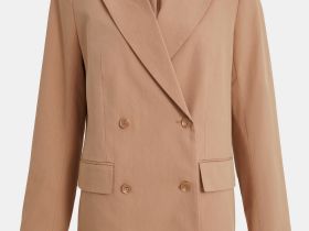 Двубортный жакет полуприлегающего силуэта