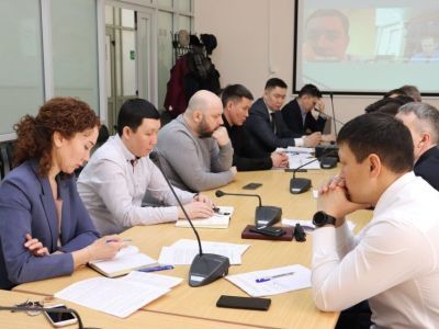 Меры поддержки отраслевых предприятий обсудили в Оперштабе МинЖКХ Якутии